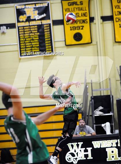 Thumbnail 3 in Farmingdale vs. West Hempstead photogallery.