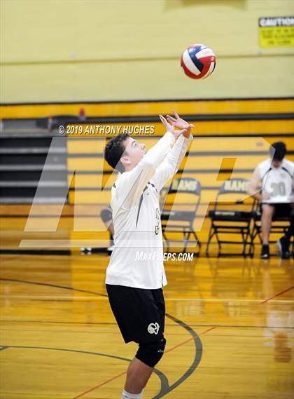 Thumbnail 2 in Farmingdale vs. West Hempstead photogallery.