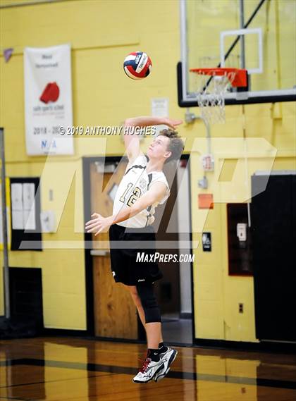 Thumbnail 2 in Farmingdale vs. West Hempstead photogallery.