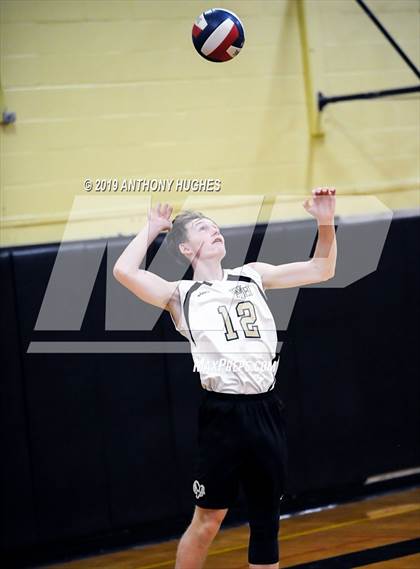 Thumbnail 2 in Farmingdale vs. West Hempstead photogallery.