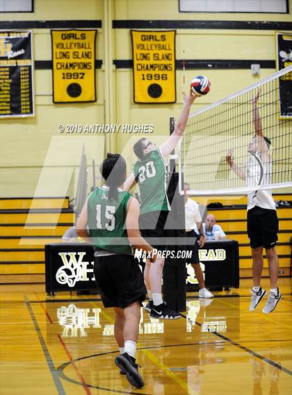 Thumbnail 2 in Farmingdale vs. West Hempstead photogallery.