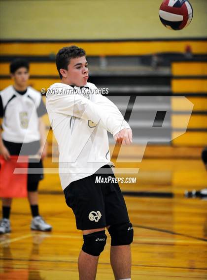 Thumbnail 3 in Farmingdale vs. West Hempstead photogallery.