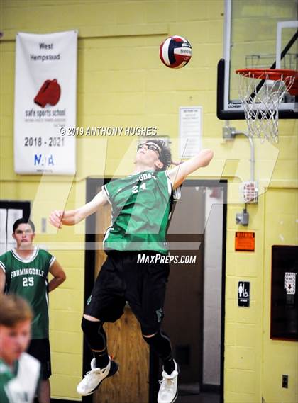 Thumbnail 3 in Farmingdale vs. West Hempstead photogallery.