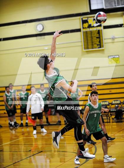 Thumbnail 1 in Farmingdale vs. West Hempstead photogallery.