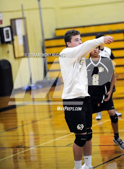 Thumbnail 3 in Farmingdale vs. West Hempstead photogallery.
