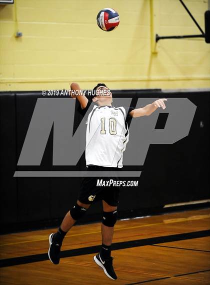 Thumbnail 2 in Farmingdale vs. West Hempstead photogallery.