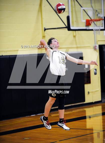 Thumbnail 1 in Farmingdale vs. West Hempstead photogallery.