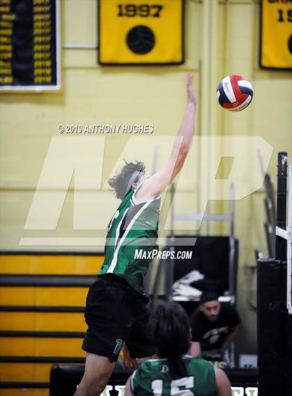 Thumbnail 2 in Farmingdale vs. West Hempstead photogallery.