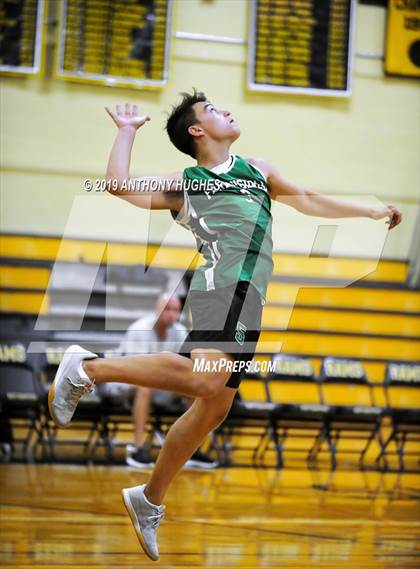 Thumbnail 2 in Farmingdale vs. West Hempstead photogallery.
