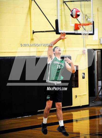 Thumbnail 2 in Farmingdale vs. West Hempstead photogallery.