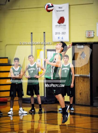 Thumbnail 2 in Farmingdale vs. West Hempstead photogallery.