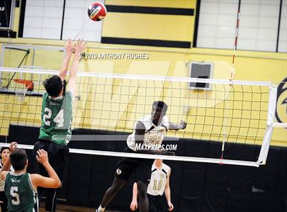 Thumbnail 3 in Farmingdale vs. West Hempstead photogallery.
