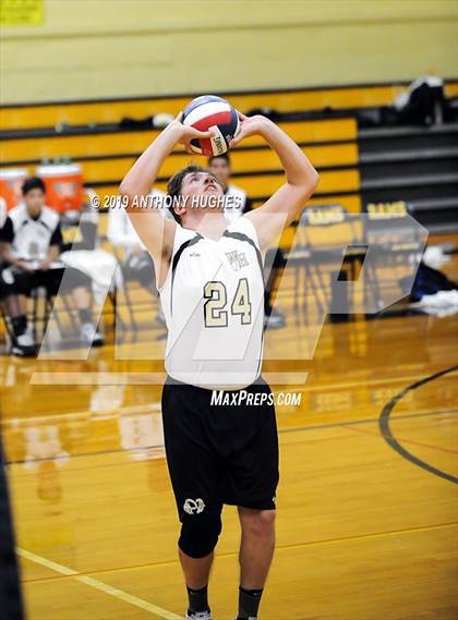 Thumbnail 2 in Farmingdale vs. West Hempstead photogallery.