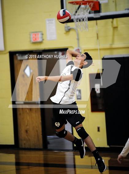 Thumbnail 2 in Farmingdale vs. West Hempstead photogallery.