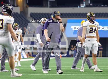 Thumbnail 3 in Stephenville vs. LBJ Austin (UIL Football 4A D1 Finals) photogallery.