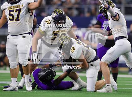 Thumbnail 2 in Stephenville vs. LBJ Austin (UIL Football 4A D1 Finals) photogallery.