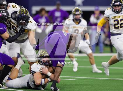 Thumbnail 3 in Stephenville vs. LBJ Austin (UIL Football 4A D1 Finals) photogallery.