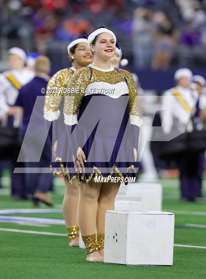Thumbnail 2 in Stephenville vs. LBJ Austin (UIL Football 4A D1 Finals) photogallery.