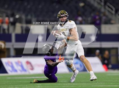 Thumbnail 1 in Stephenville vs. LBJ Austin (UIL Football 4A D1 Finals) photogallery.