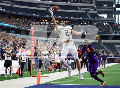 Thumbnail 1 in Stephenville vs. LBJ Austin (UIL Football 4A D1 Finals) photogallery.