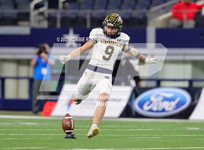 Thumbnail 2 in Stephenville vs. LBJ Austin (UIL Football 4A D1 Finals) photogallery.