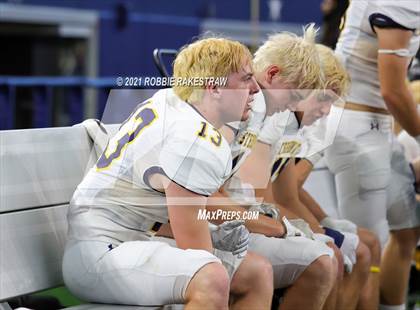 Thumbnail 3 in Stephenville vs. LBJ Austin (UIL Football 4A D1 Finals) photogallery.