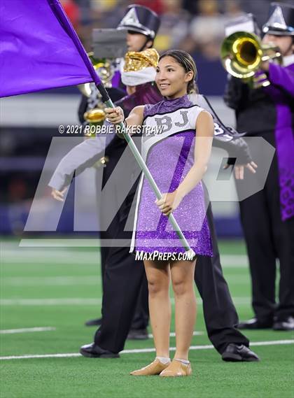 Thumbnail 3 in Stephenville vs. LBJ Austin (UIL Football 4A D1 Finals) photogallery.