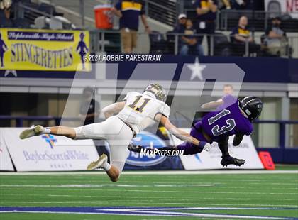 Thumbnail 1 in Stephenville vs. LBJ Austin (UIL Football 4A D1 Finals) photogallery.