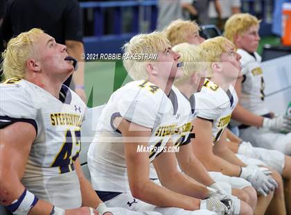 Thumbnail 1 in Stephenville vs. LBJ Austin (UIL Football 4A D1 Finals) photogallery.