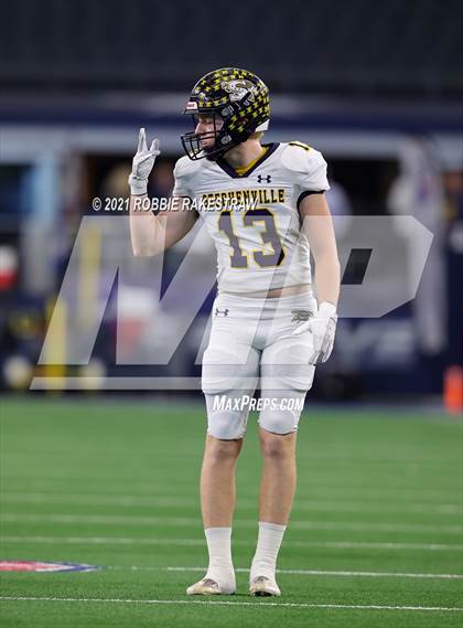 Thumbnail 1 in Stephenville vs. LBJ Austin (UIL Football 4A D1 Finals) photogallery.