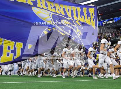 Thumbnail 1 in Stephenville vs. LBJ Austin (UIL Football 4A D1 Finals) photogallery.