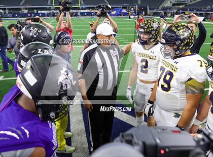 Thumbnail 3 in Stephenville vs. LBJ Austin (UIL Football 4A D1 Finals) photogallery.