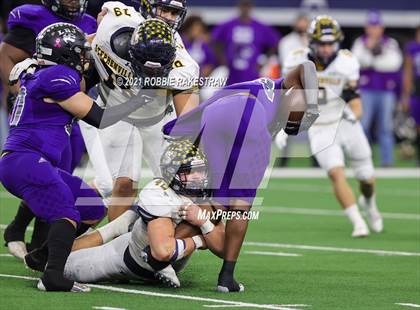 Thumbnail 1 in Stephenville vs. LBJ Austin (UIL Football 4A D1 Finals) photogallery.
