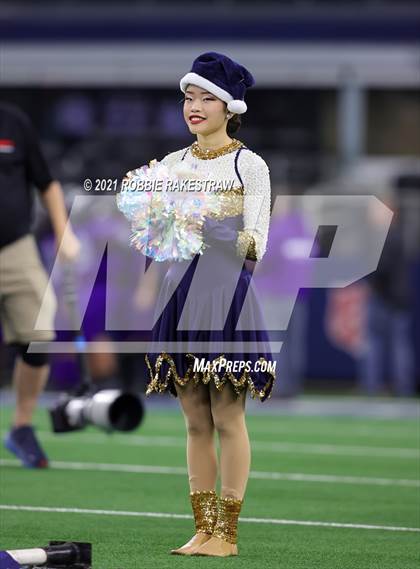 Thumbnail 2 in Stephenville vs. LBJ Austin (UIL Football 4A D1 Finals) photogallery.