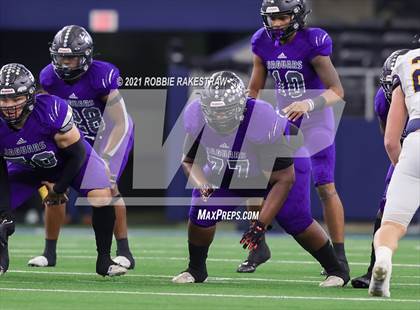 Thumbnail 1 in Stephenville vs. LBJ Austin (UIL Football 4A D1 Finals) photogallery.