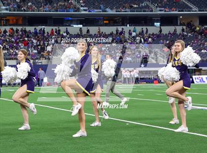 Thumbnail 3 in Stephenville vs. LBJ Austin (UIL Football 4A D1 Finals) photogallery.
