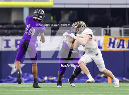 Thumbnail 1 in Stephenville vs. LBJ Austin (UIL Football 4A D1 Finals) photogallery.