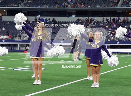 Thumbnail 2 in Stephenville vs. LBJ Austin (UIL Football 4A D1 Finals) photogallery.