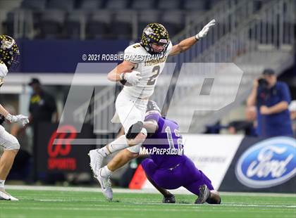 Thumbnail 3 in Stephenville vs. LBJ Austin (UIL Football 4A D1 Finals) photogallery.