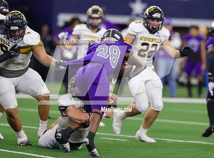 Thumbnail 2 in Stephenville vs. LBJ Austin (UIL Football 4A D1 Finals) photogallery.