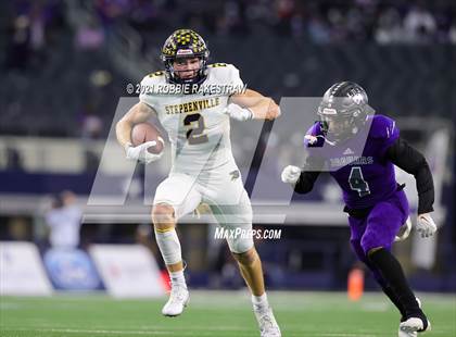 Thumbnail 3 in Stephenville vs. LBJ Austin (UIL Football 4A D1 Finals) photogallery.