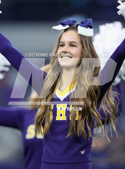 Thumbnail 1 in Stephenville vs. LBJ Austin (UIL Football 4A D1 Finals) photogallery.
