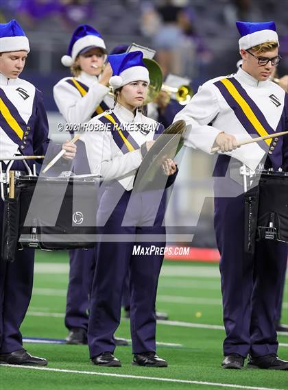 Thumbnail 2 in Stephenville vs. LBJ Austin (UIL Football 4A D1 Finals) photogallery.