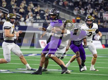 Thumbnail 1 in Stephenville vs. LBJ Austin (UIL Football 4A D1 Finals) photogallery.