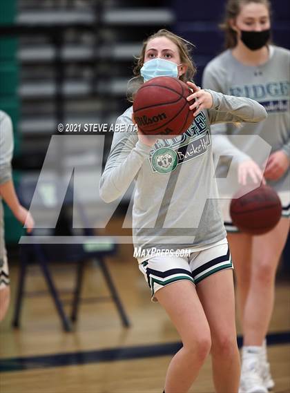 Thumbnail 2 in Regis Jesuit @ ThunderRidge photogallery.