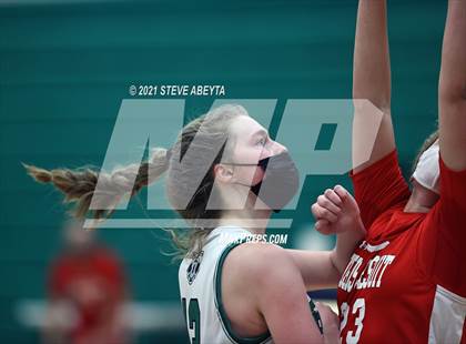 Thumbnail 2 in Regis Jesuit @ ThunderRidge photogallery.