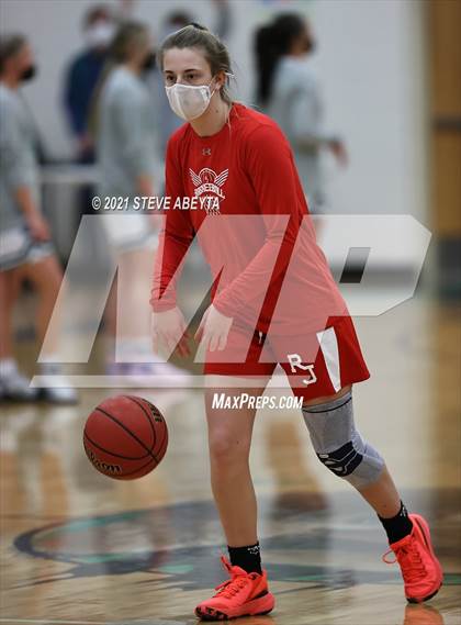 Thumbnail 2 in Regis Jesuit @ ThunderRidge photogallery.