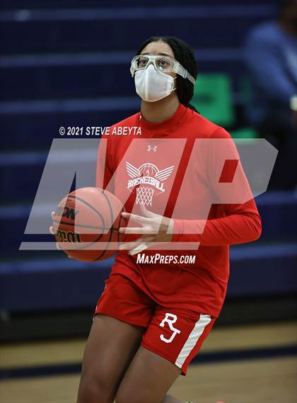 Thumbnail 1 in Regis Jesuit @ ThunderRidge photogallery.