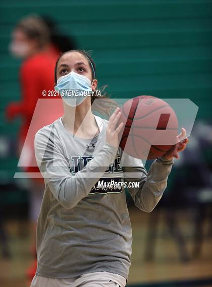 Thumbnail 2 in Regis Jesuit @ ThunderRidge photogallery.