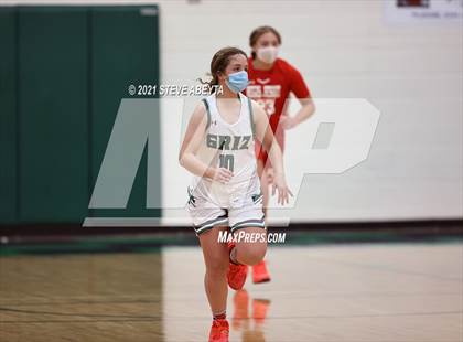 Thumbnail 3 in Regis Jesuit @ ThunderRidge photogallery.